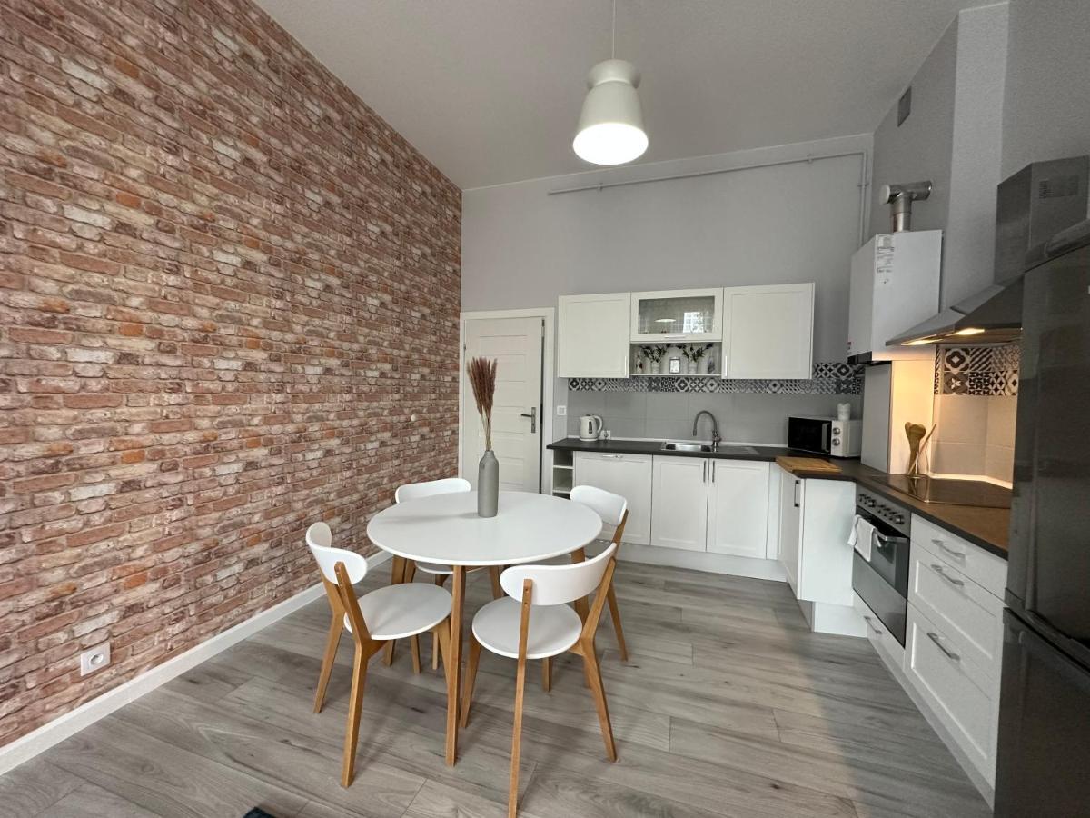 Apartament Wroclawia Exterior photo