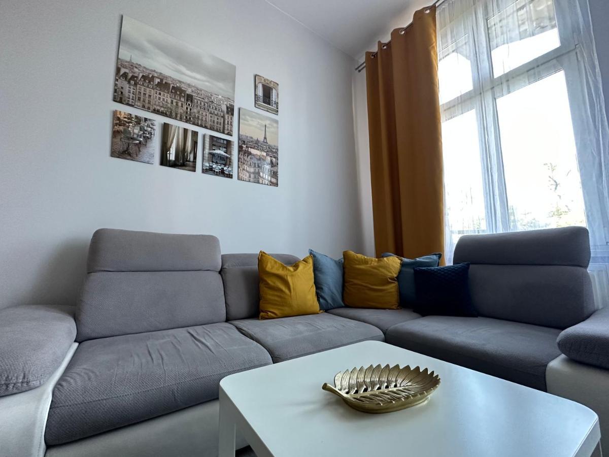 Apartament Wroclawia Exterior photo